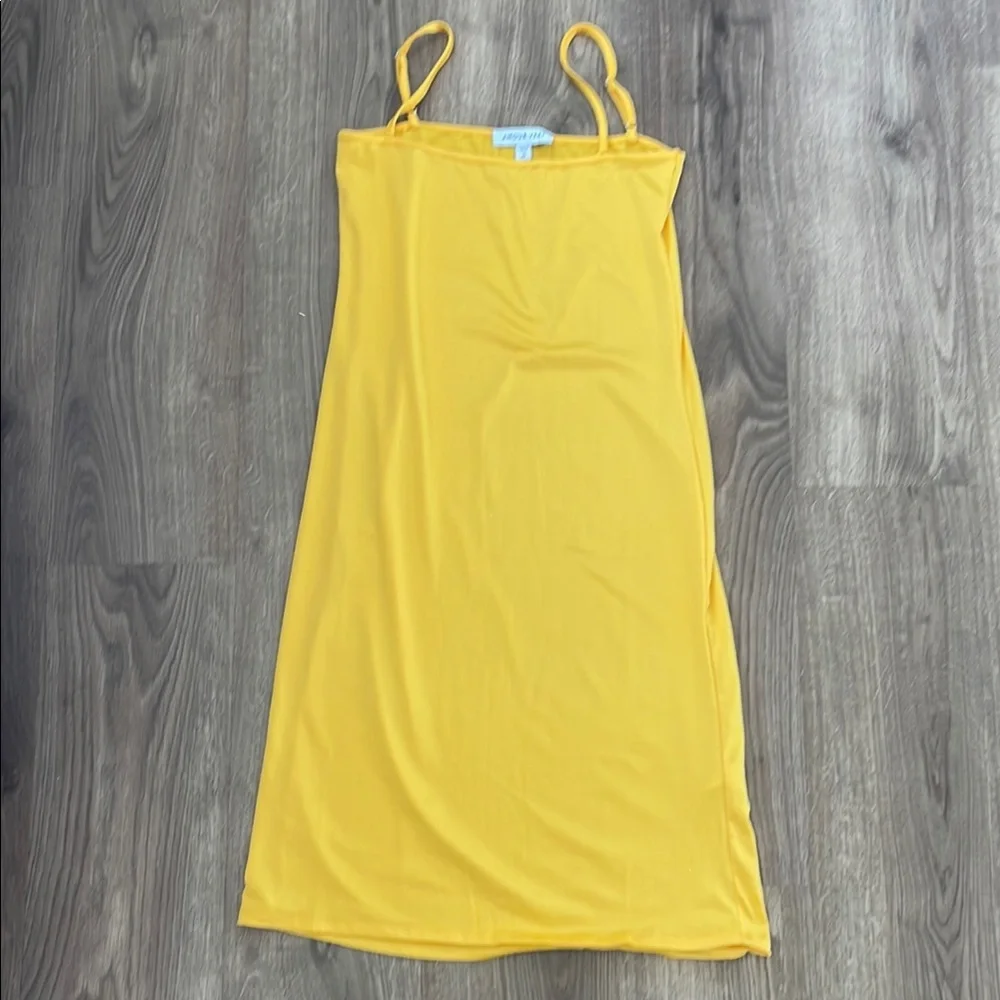 Amour Vert Chic Yellow Knit Midi Dress with Lining - XS - Picture 4 of 11